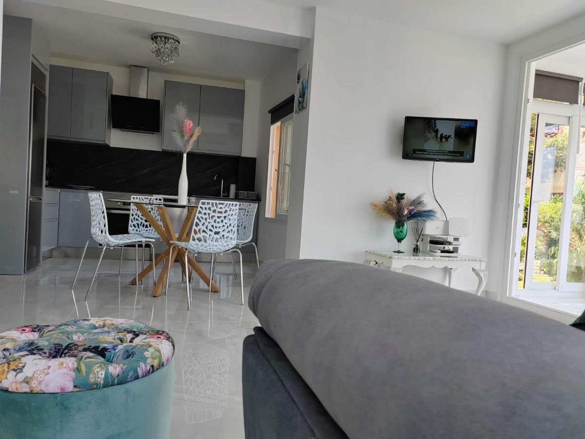 Apartamento La Torre,200M Hasta La Playa Benalmádena Esterno foto