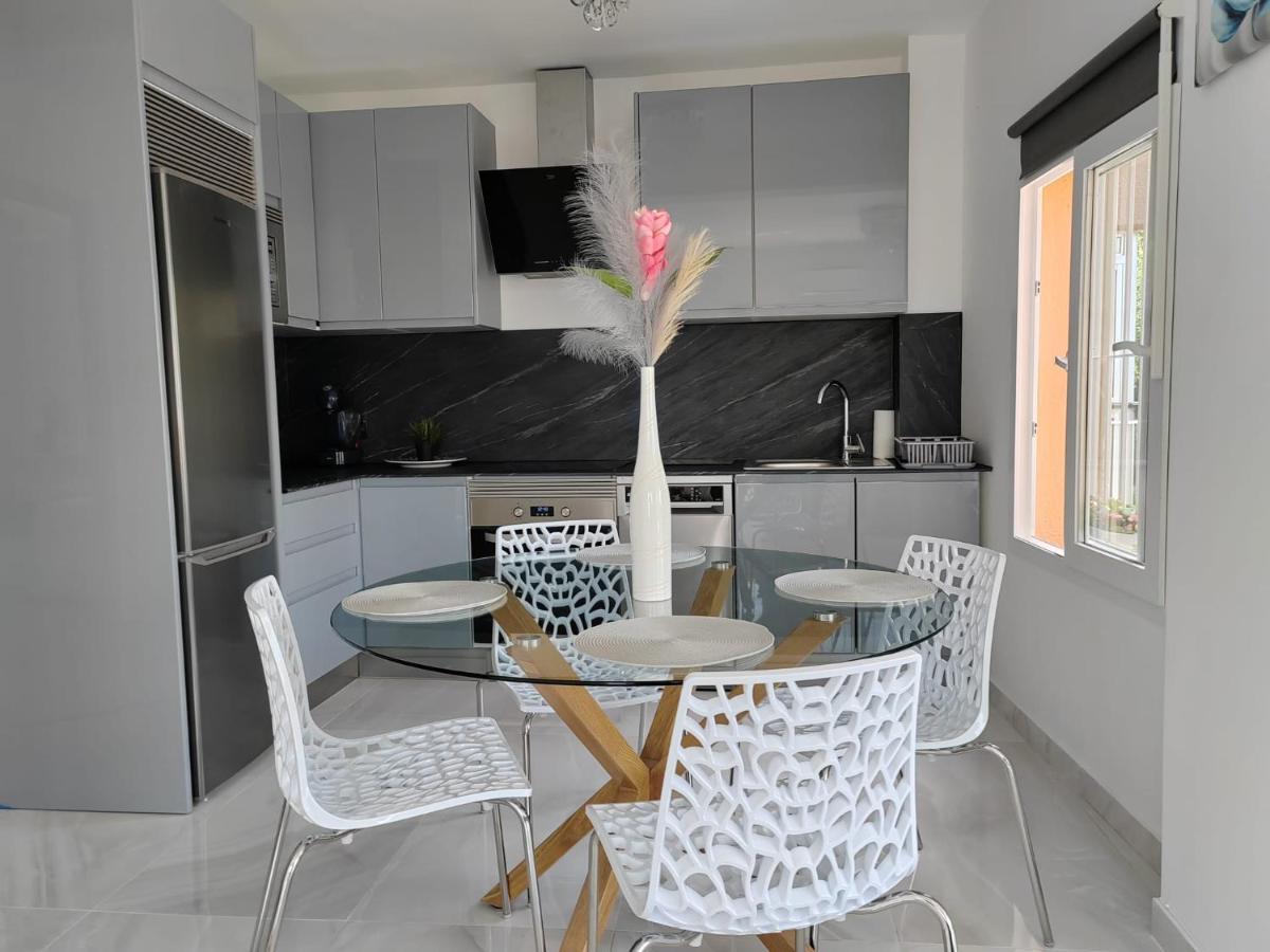 Apartamento La Torre,200M Hasta La Playa Benalmádena Esterno foto