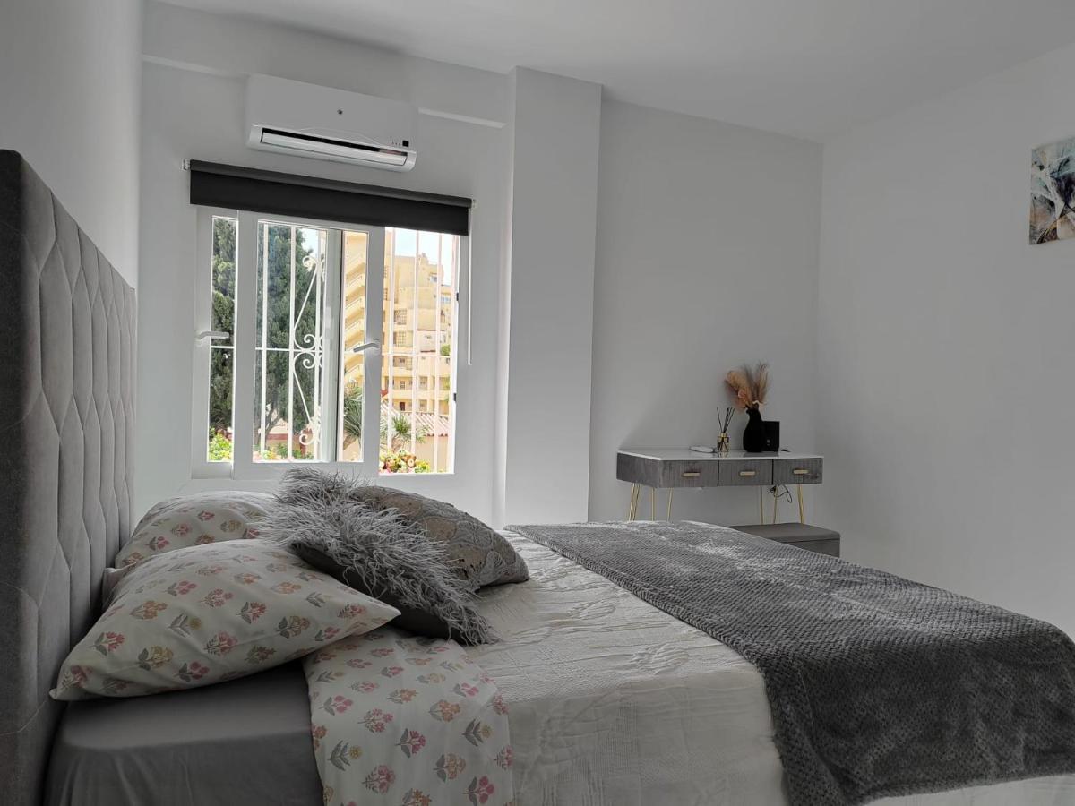 Apartamento La Torre,200M Hasta La Playa Benalmádena Esterno foto