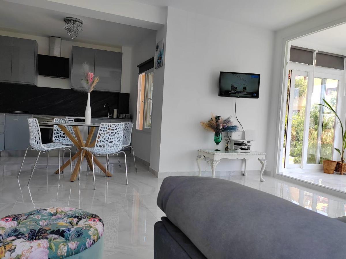 Apartamento La Torre,200M Hasta La Playa Benalmádena Esterno foto