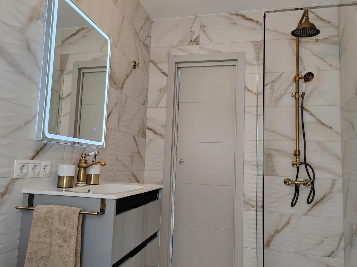 Apartamento La Torre,200M Hasta La Playa Benalmádena Esterno foto